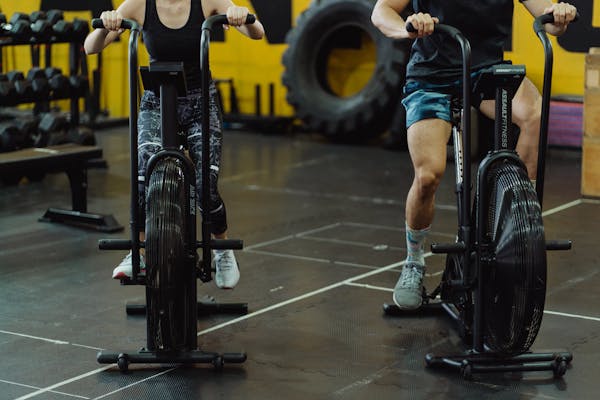 Peloton vs NordicTrack Bike: Which Is Right for You in 2026?