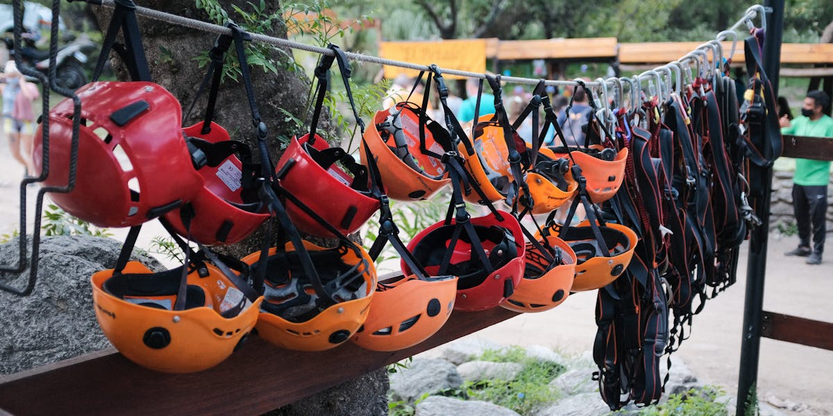 Burton vs Lib Tech Snowboards