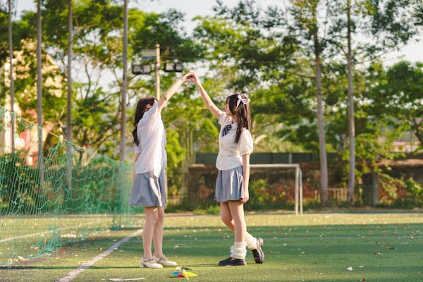 Best Lacrosse Sticks for Attackmen 2026: 8 Complete Sticks Ranked