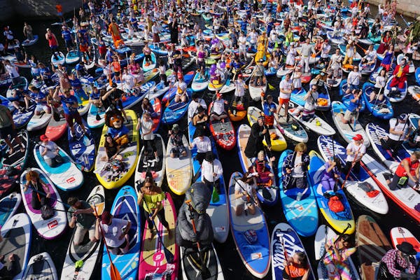 Paddleboard Buying Guide: Inflatable vs Hard, Size, and Best Boards for Every Use