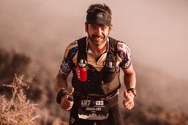 Hydration Vest vs Belt vs Handheld: Which Carry System for Your Distance